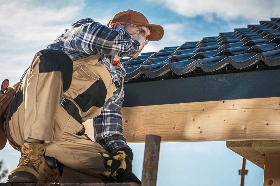 How to Choose a Good Commercial Roofing Contractor